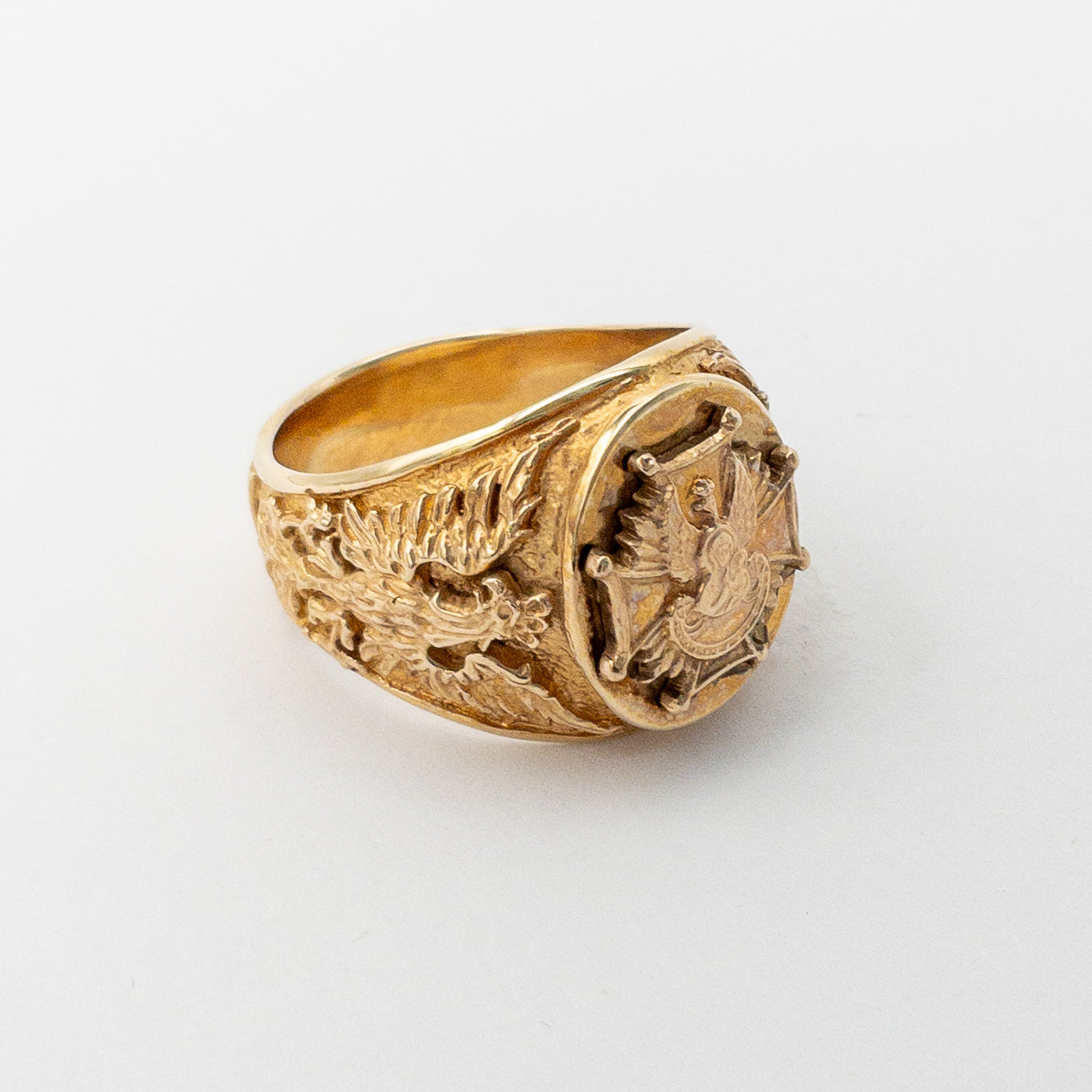 14k Gold White Eagle Ring with Black Madonna Size 10