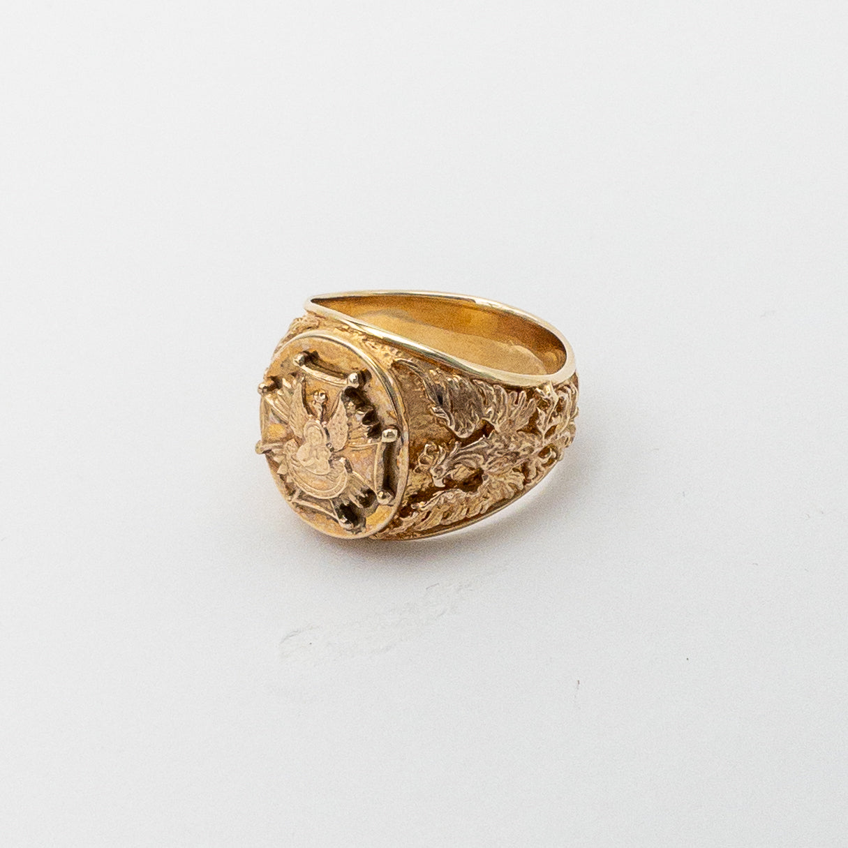 14k Gold White Eagle Ring with Black Madonna Size 10