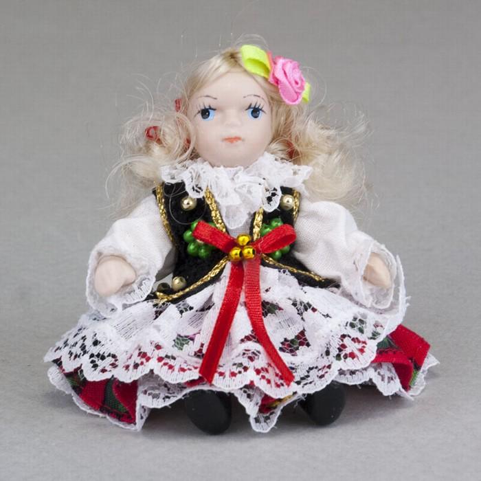 Porcelain Folk Doll - Krakow Female, 3.5"