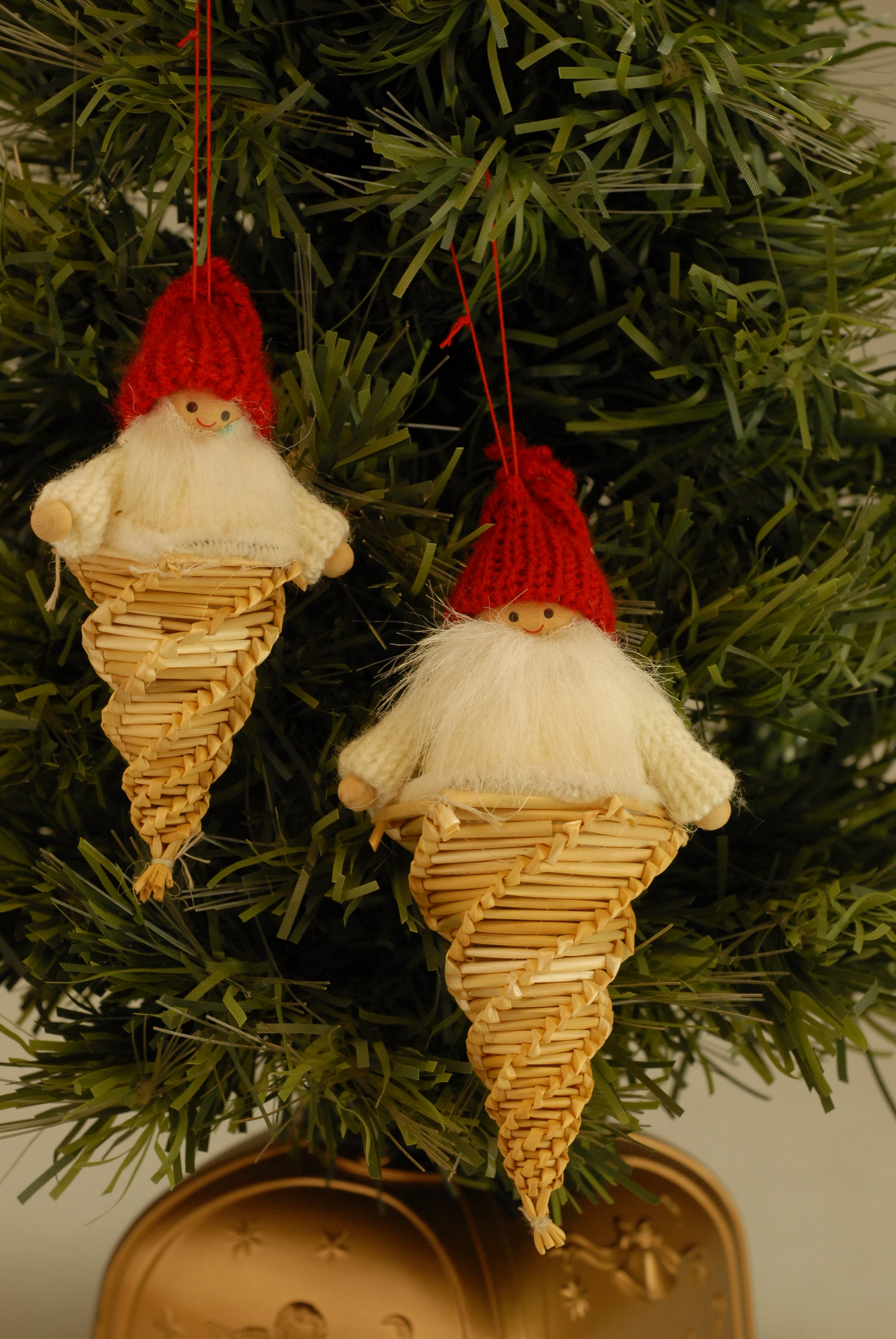 Christmas Straw Ornaments - Pair of Santa-Icicles