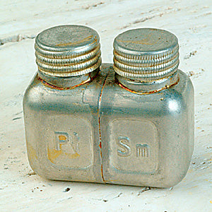 Polish Grease & Oil Container