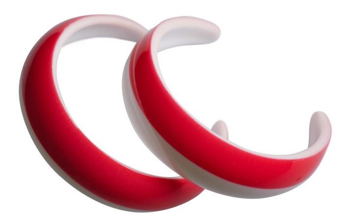 Plastic Earrings - Round Hoop in Red & White